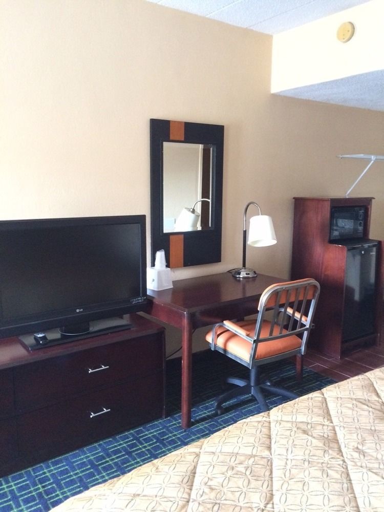Diamond Inn & Suites ริชมอนด์ ภายนอก รูปภาพ